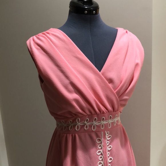 Vintage embroidered sleeveless maxi dress - Picture 2 of 12